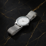 Montre Argent Clair sur Marbre
