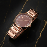 Montre Cadran Marron sur Marbre